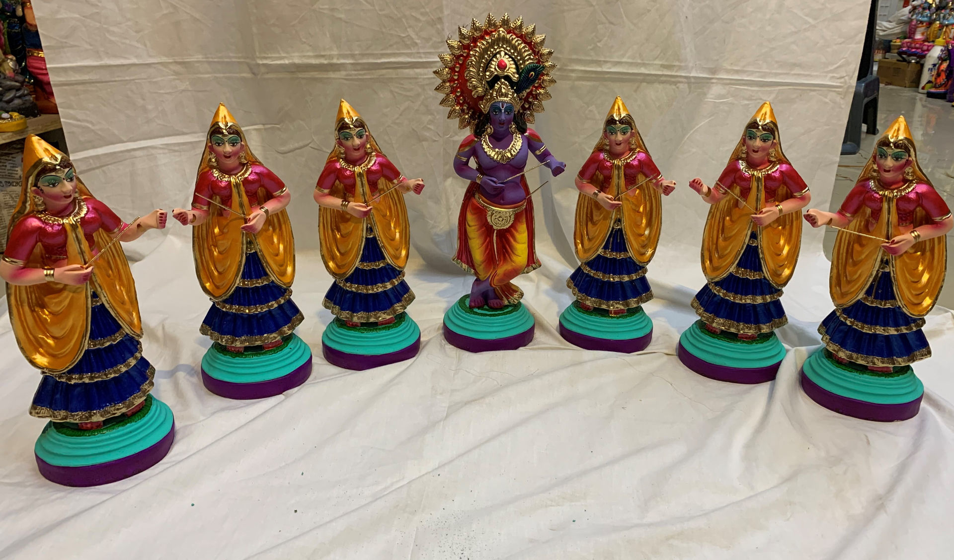 wooden golu dolls